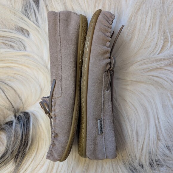 NWOT SoftMoc Natasha Suede Moccasin Slippers | Indoor/Outdoor | Tan | Size 8 - Picture 4 of 8